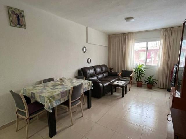 Piso en Venta en La Marina del Port