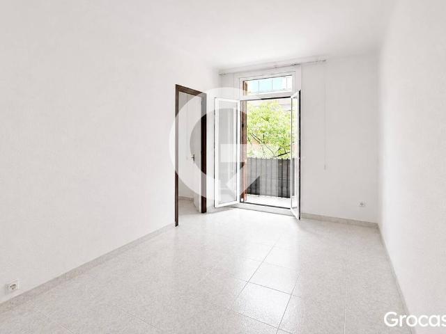 Piso en Venta en La Maternitat i Sant Ramon