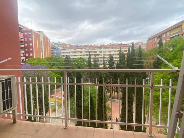 Piso en Venta en La Maternitat i Sant Ramon