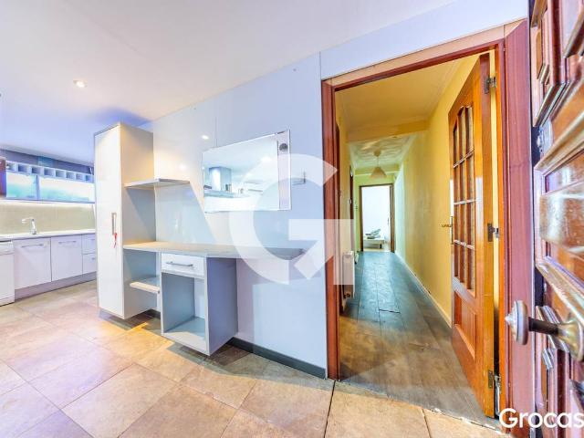 Piso en Venta en La Maurina