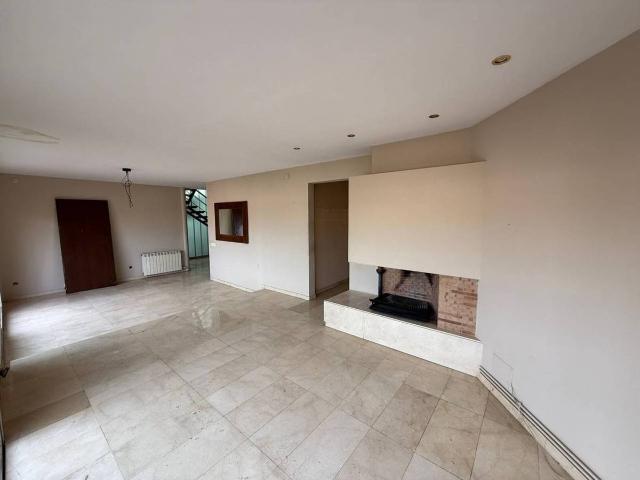 Piso en Venta en La Maurina
