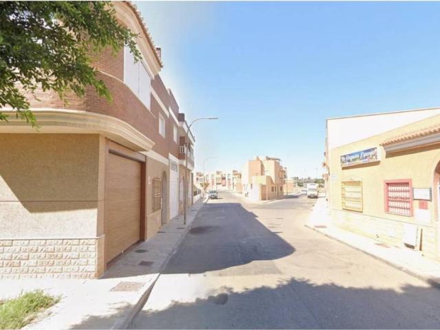 Piso en Venta en La Mojonera