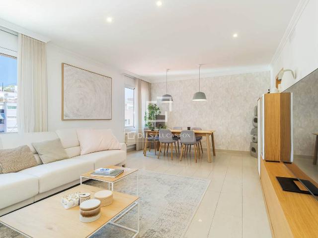 Piso en Venta en La Nova Esquerra de l'Eixample