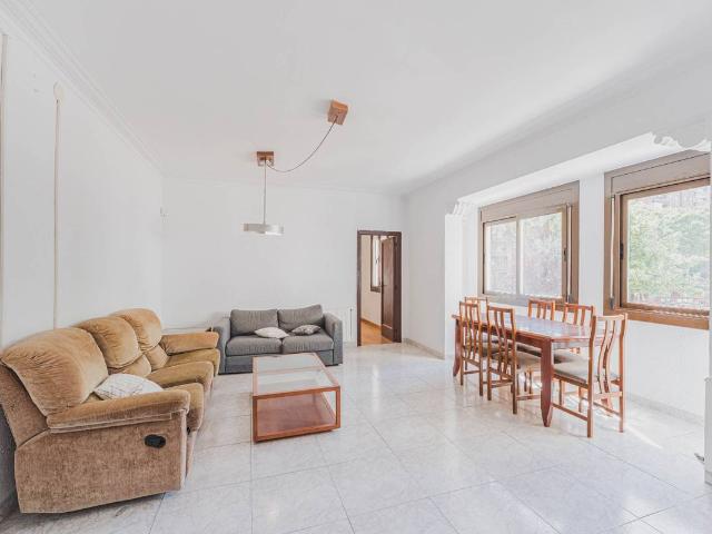 Piso en Venta en La Nova Esquerra de l'Eixample