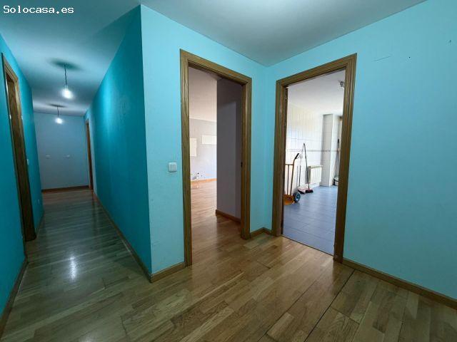 Piso en venta en la Avda de los Escritores de Ponferrada