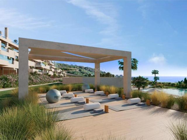 Piso en venta en La Alcaidesa. Lujo en La Alcaidesa Propiedades con vistas al Golf y al Mar. Pisos La.