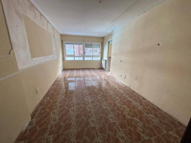Piso en Venta en La Almozara