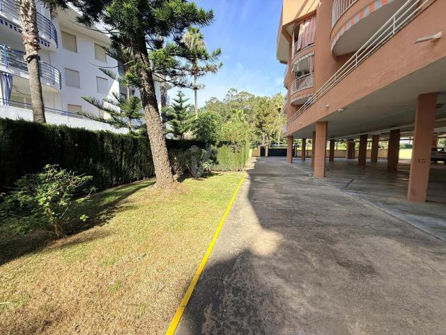 Piso en venta en La Antilla. Pisos La.