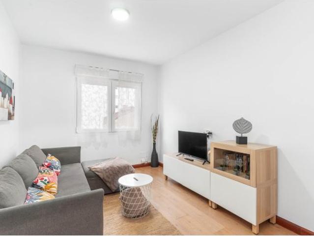 Piso en venta en La Arena, Gijón