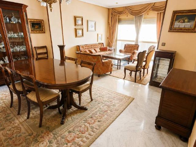 Piso en Venta en La Buhaira