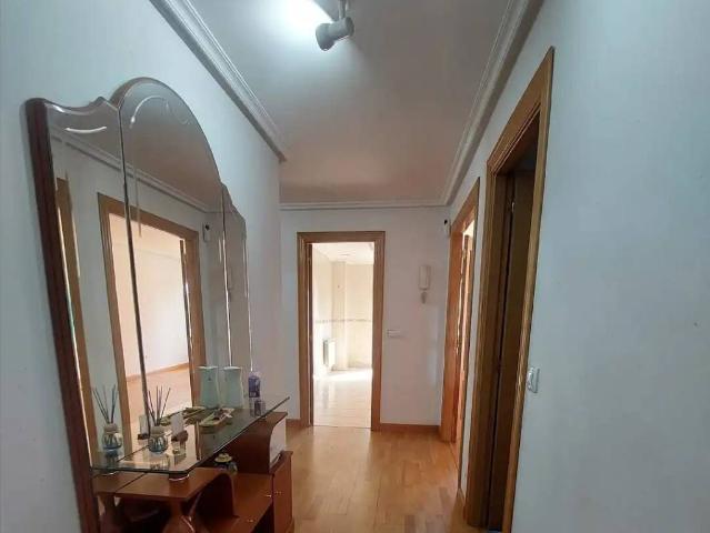Piso en Venta en La Bañeza