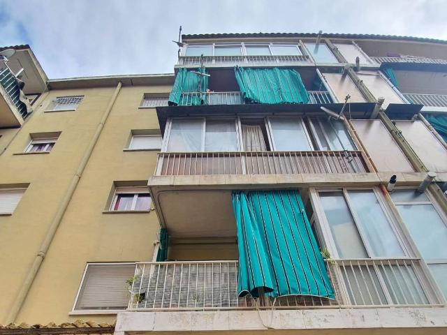 Piso en Venta en La Bisbal d'Empordà