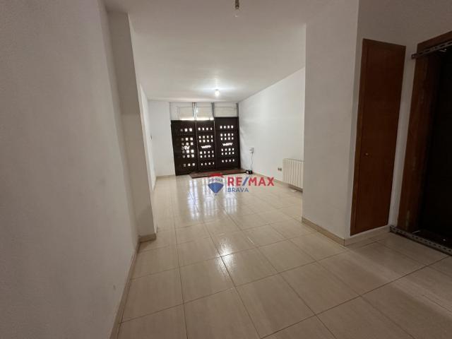 Piso en Venta en La Bisbal d'Empordà