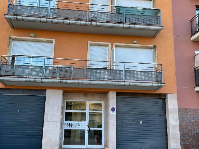 Piso en Venta en La Bisbal d'Empordà