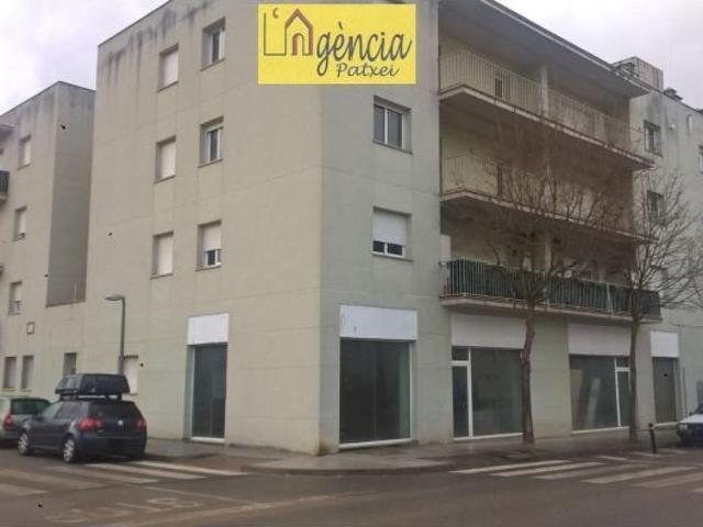 Piso en Venta en La Bisbal dEmpordà, Girona