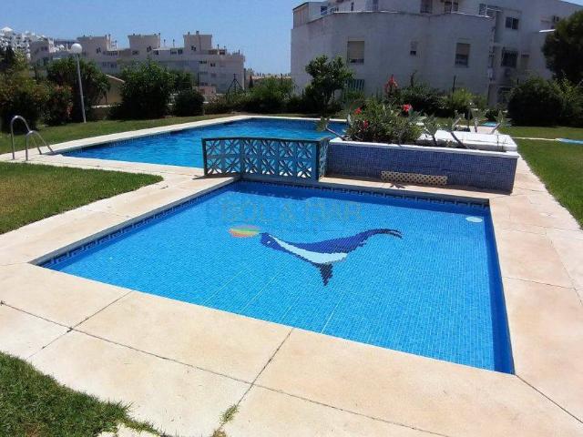 Piso en Venta en La Carihuela Los Nidos