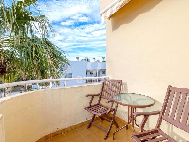 Piso en Venta en La Carihuela Los Nidos