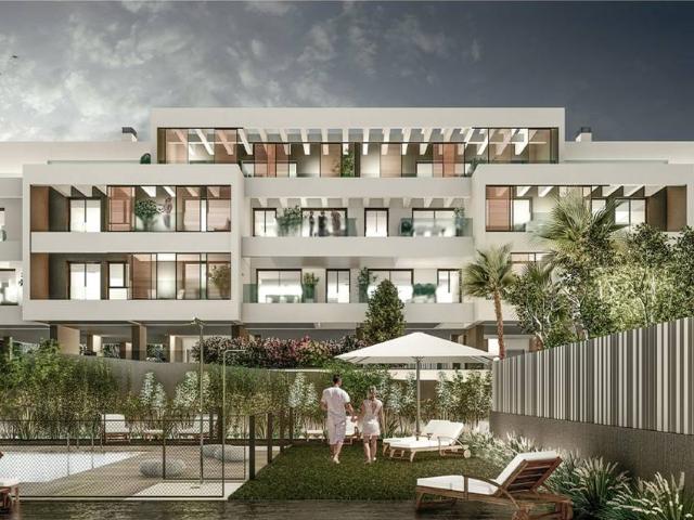 Piso en Venta en La Carihuela Los Nidos