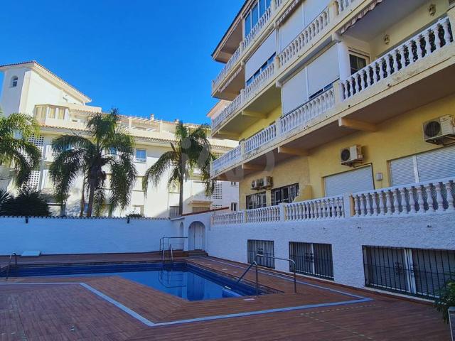 Piso en Venta en La Carihuela Los Nidos