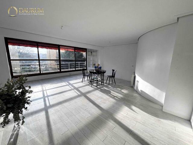 Piso en Venta en La Carihuela Los Nidos
