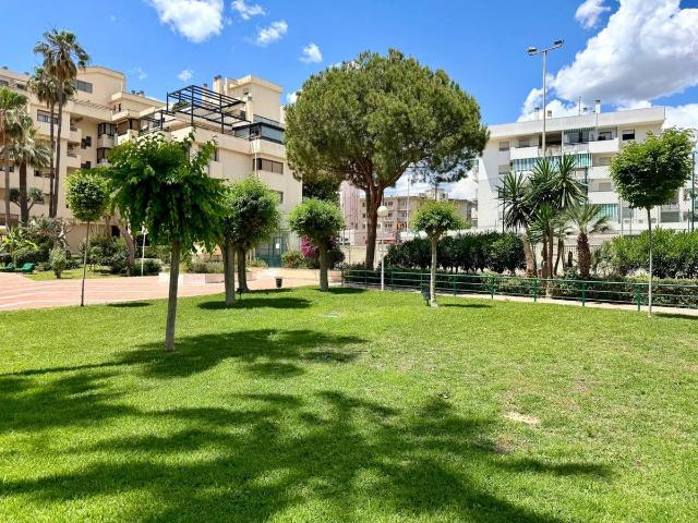 Piso en Venta en La Carihuela Los Nidos
