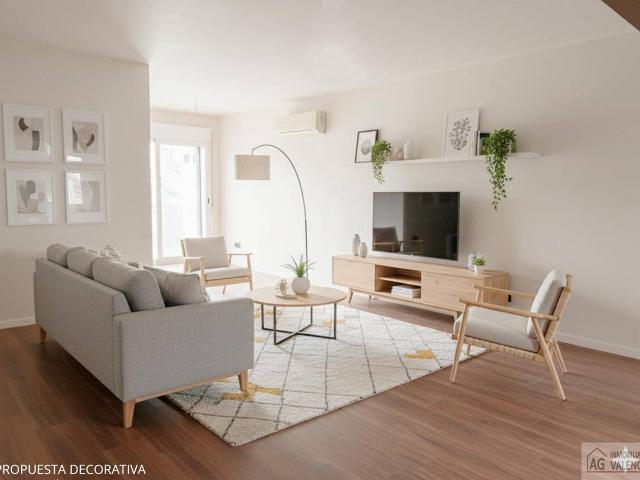 Piso en Venta en La Creu Coberta