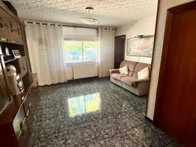 Piso en venta en La Guineueta 08042