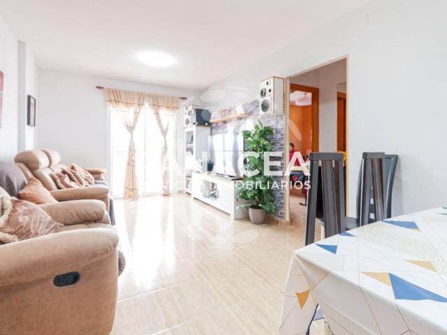 Piso en Venta en La Gangosa