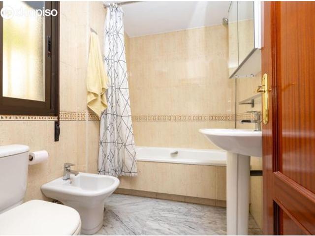 Piso en Venta en La Granada, Granada