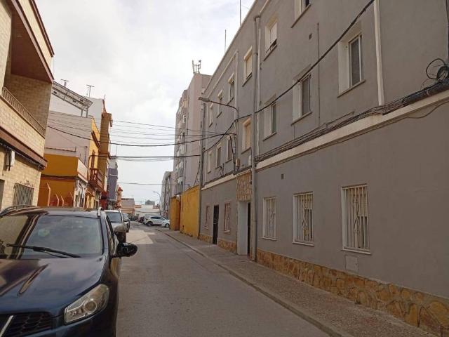 Piso en Venta en La Línea de la Concepción