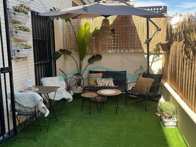Piso en venta en La Pobla de Vallbona, Núcleo Urbano