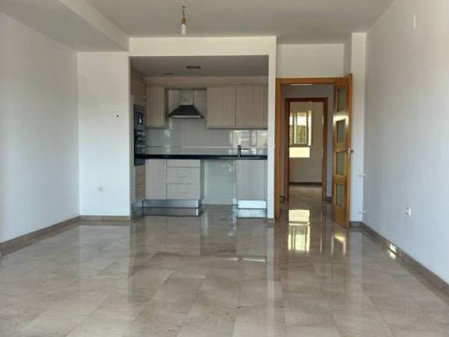 Piso en Venta en La Pobla de Vallbona