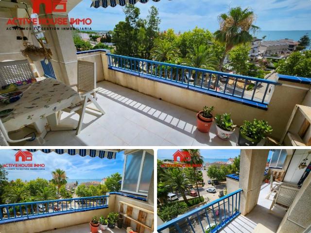 Piso en venta en La Ràpita, Avinguda Catalunya Costa Dorada. Piso con vistas espectaculares a la Bahia dels Alfacs y la Punta de la Banya, La Ràpita. Pisos La.