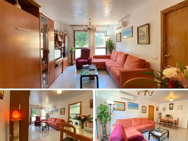Piso en venta en La Ràpita, Avinguda Catalunya Costa Dorada. Tu refugio junto al mar en La Ràpita. Planta baja a solo 200m de la playa. Pisos La.