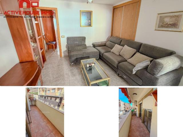 Piso en venta en La Ràpita, Avinguda Catalunya Costa Dorada. Venta de piso de casa independiente con almacen en La Ràpita. Pisos La.