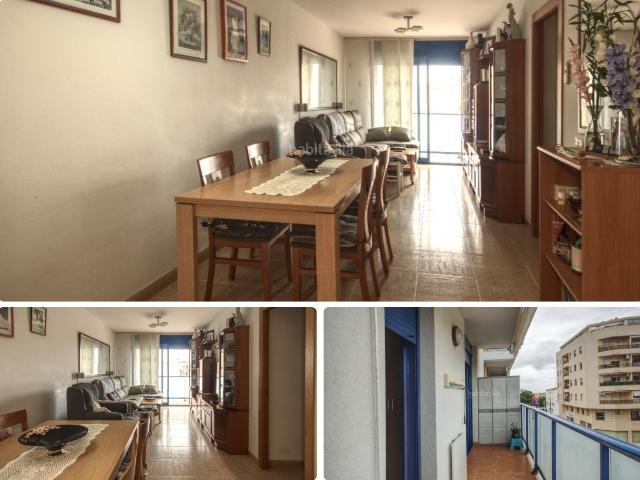 Piso en venta en La Ràpita, Nord Costa Dorada. Amplio y luminoso Piso con Gran Terraza en La Rápita: tu refugio junto al Delta. Pisos La.