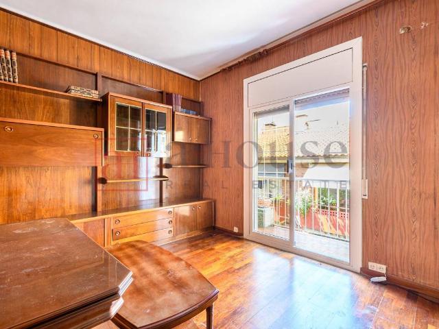 Piso en Venta en La Salut