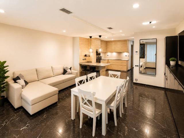 Piso en Venta en La Salut