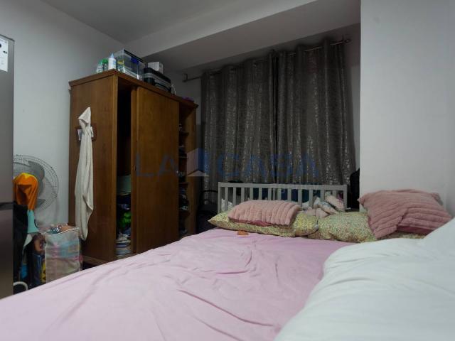 Piso en Venta en La Torrassa