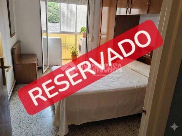 Piso en Venta en La Torrassa