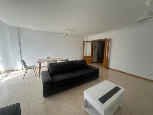 Piso en Venta en La Vall d'Uixó