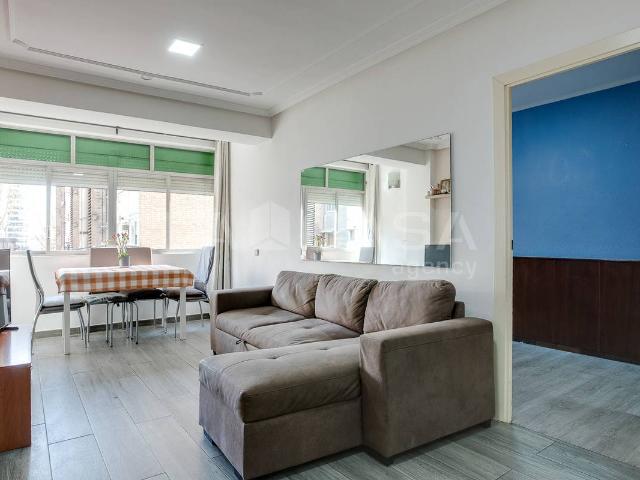 Piso en Venta en La Verneda i la Pau