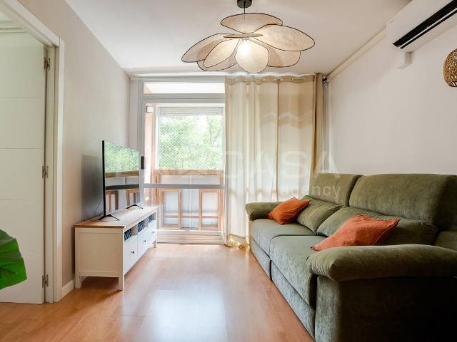 Piso en Venta en La Verneda i la Pau