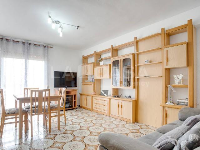 Piso en Venta en La Verneda i la Pau