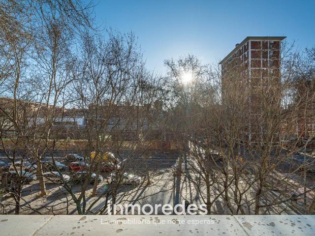 Piso en Venta en La Verneda i la Pau
