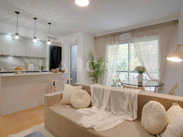 Piso en Venta en La Verneda i la Pau