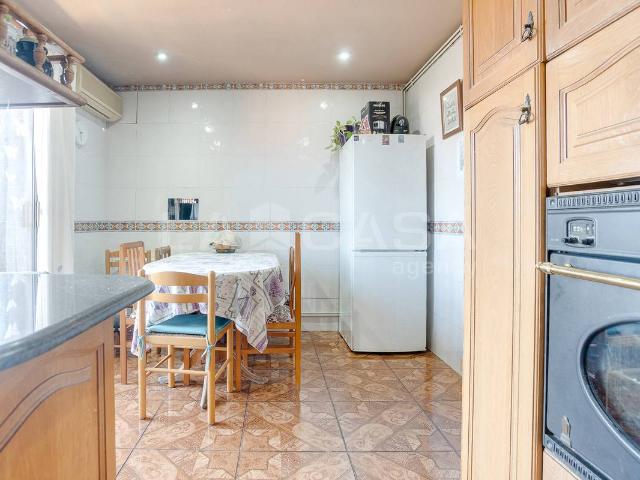 Piso en Venta en La Verneda i la Pau