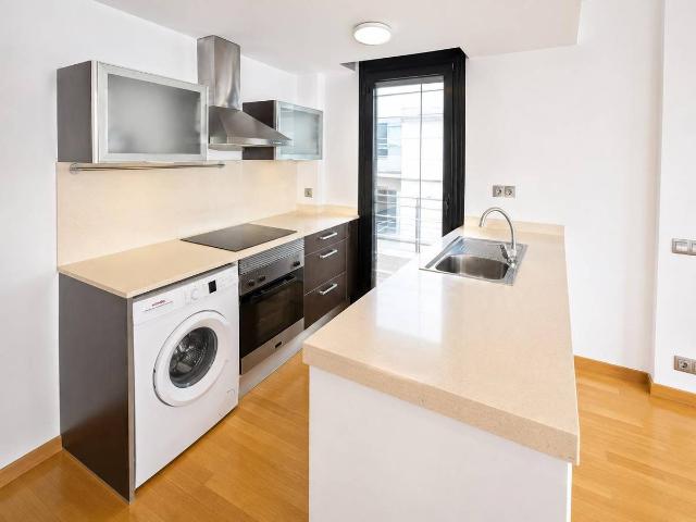 Piso en Venta en La Verneda i la Pau