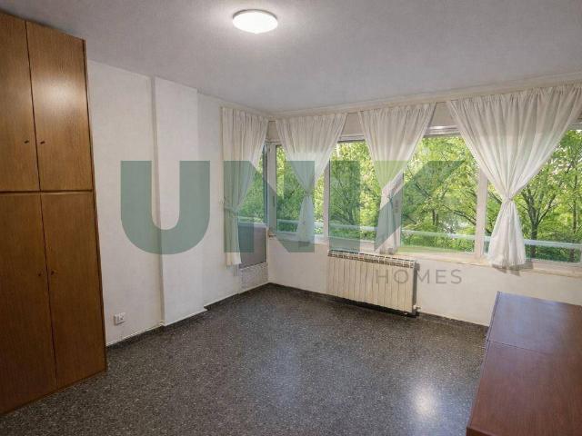 Piso en Venta en La Verneda i la Pau
