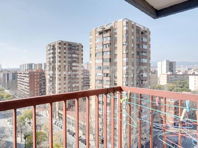 Piso en Venta en La Verneda i la Pau
